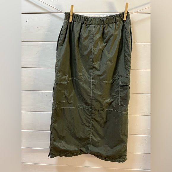 LES AILES DE LA MODE Olive Green Vintage Cargo Skirt - Size XS - Picture 5 of 8